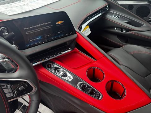 New 2026 Chevrolet Corvette Stingray Premium Conv w/ Z51 Performance Package RWD image 19