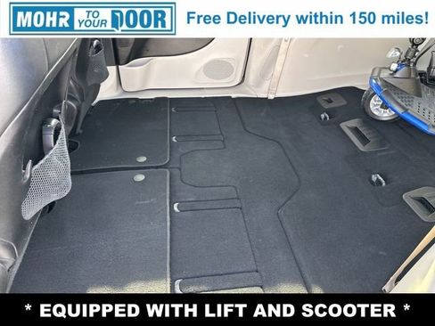 Used 2017 Chrysler Pacifica Touring-L image 23