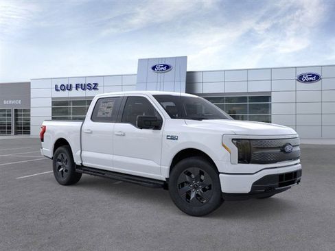 New 2025 Ford F150 Lightning Flash image 8