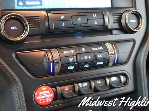 Used 2017 Ford Mustang Shelby GT350R w/ Equipment Group 920A image 33