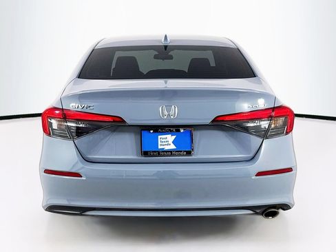 Used 2024 Honda Civic Sport image 6