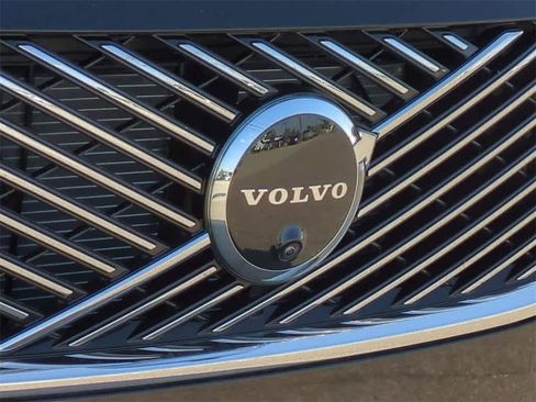 New 2026 Volvo XC90 B6 Plus w/ Protection Package Premier image 10