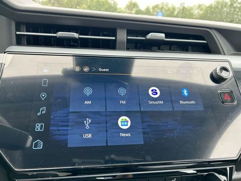 New 2027 Chevrolet Bolt LT w/ Comfort Package FWD image 13