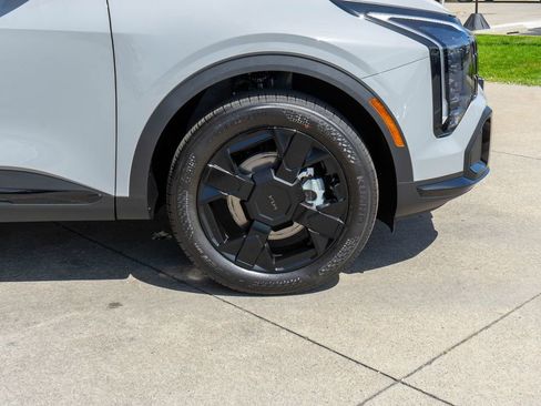 New 2026 Kia Sportage X-Line AWD/4WD image 32