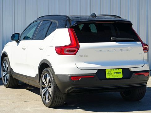 Used 2023 Volvo XC40 Recharge Plus w/ Protection Package Premier image 49