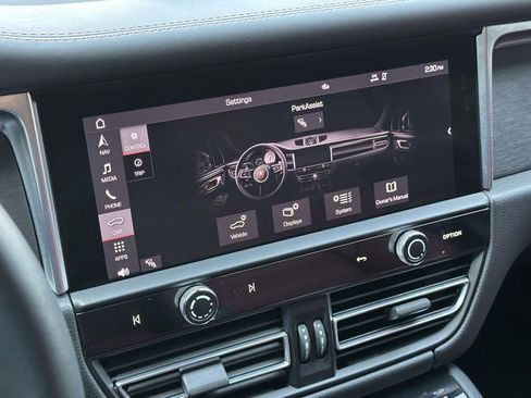 Used 2023 Porsche Macan GTS image 27