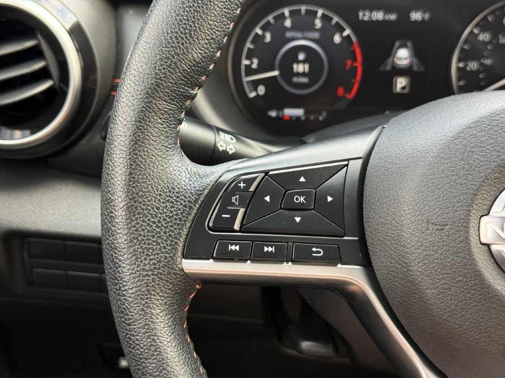 Used 2023 Nissan Kicks SR w/ SR Premium Package FWD image 29