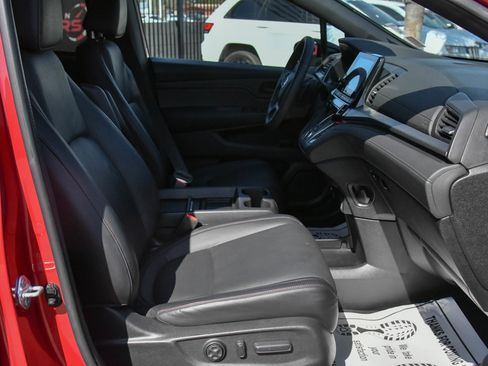Used 2024 Honda Odyssey Sport image 50