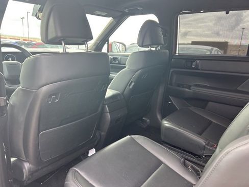 Used 2024 Hyundai Santa Fe Calligraphy image 21