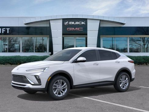 New 2026 Buick Envista Preferred image 3