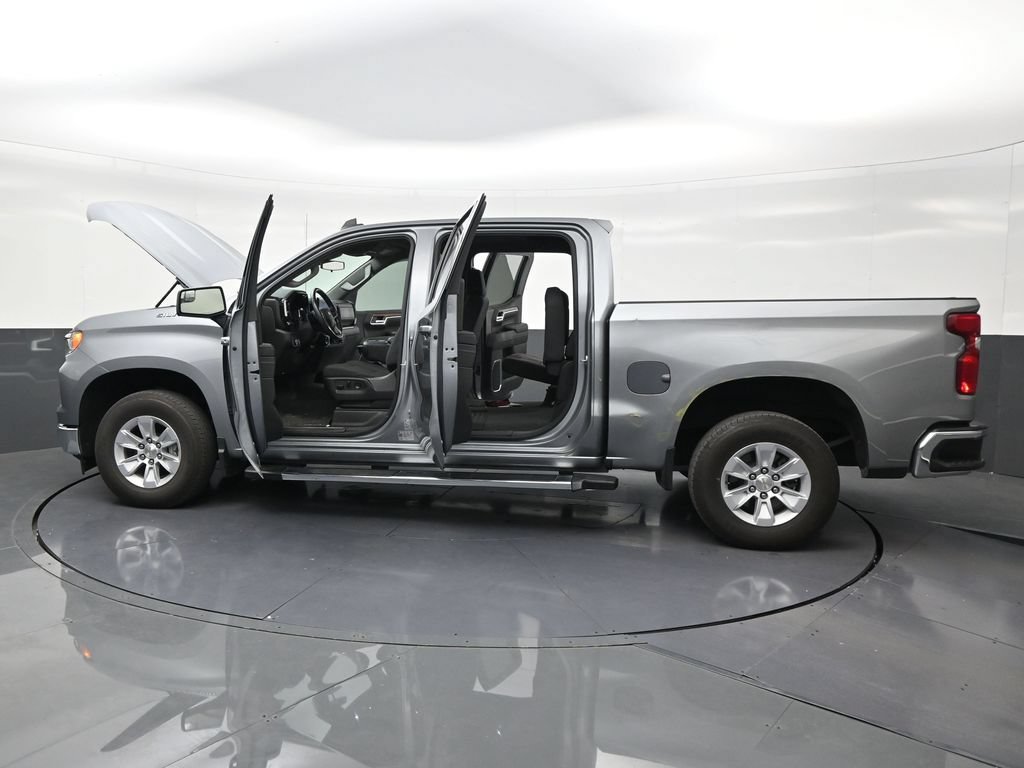 Used 2024 Chevrolet Silverado 1500 LT RWD image 27