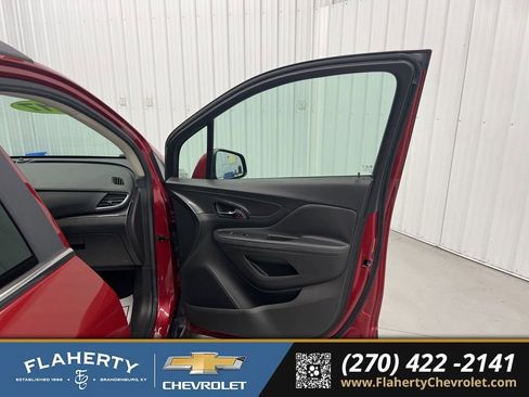 Used 2017 Buick Encore Preferred image 14
