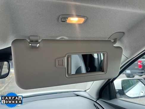 Used 2024 Kia Niro Wind w/ Wind Preserve Package FWD image 30