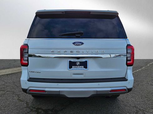 Used 2023 Ford Expedition Limited image 4