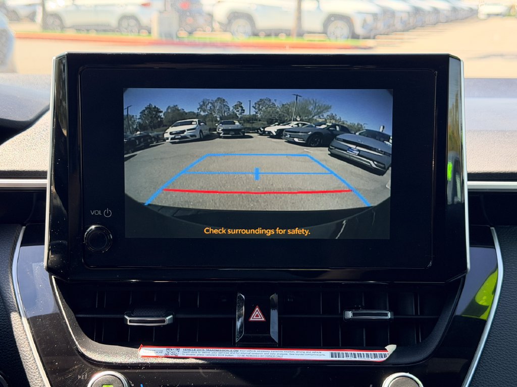 Used 2025 Toyota Corolla SE w/ SE Package FWD image 28