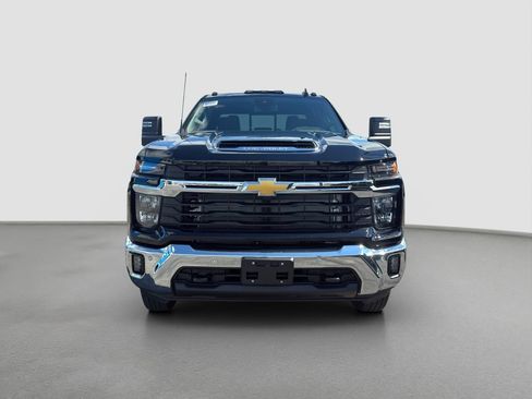 New 2026 Chevrolet Silverado 3500 LT w/ All Star Edition AWD/4WD image 2