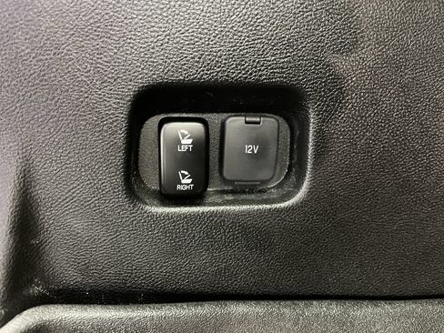 Used 2023 Ford Edge Titanium w/ Cargo Accessory Package AWD/4WD image 29