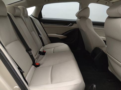 Used 2020 Honda Accord LX image 19