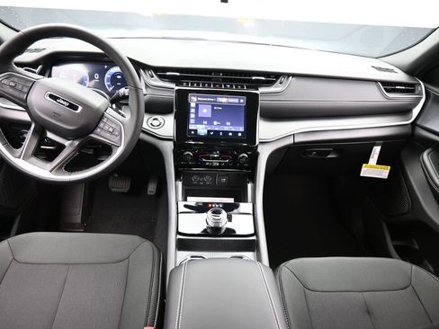 New 2026 Jeep Grand Cherokee L Laredo AWD/4WD image 14