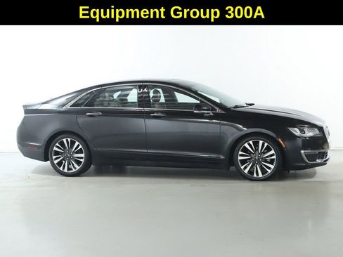 Used 2019 Lincoln MKZ Reserve image 11