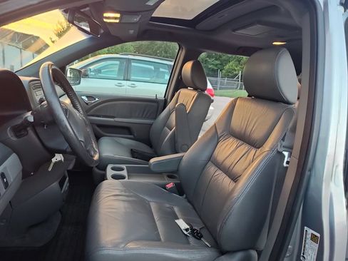Used 2010 Honda Odyssey EX-L image 12