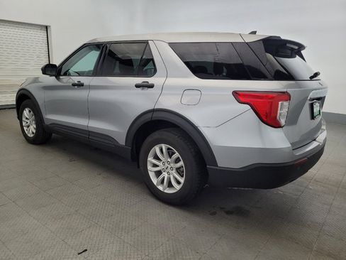 Used 2021 Ford Explorer 4WD image 3