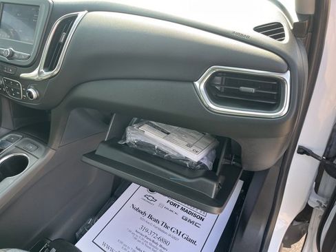 Used 2022 Chevrolet Equinox LT image 61