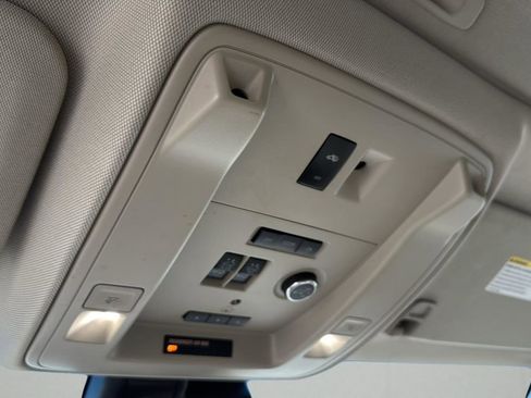 Used 2018 GMC Yukon Denali w/ Denali Ultimate Package image 21