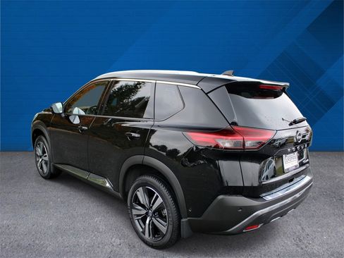 Used 2023 Nissan Rogue SL w/ SL Premium Package image 7