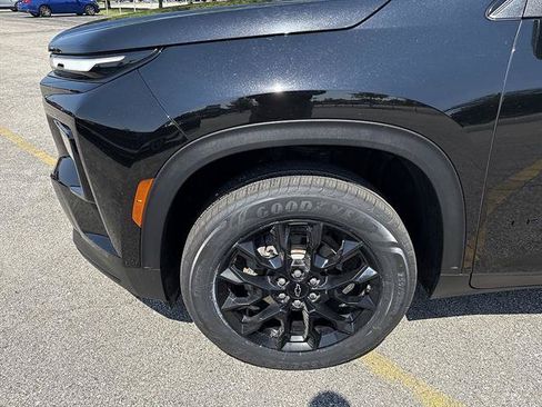 Certified 2024 Chevrolet Traverse LS w/ Midnight/Sport Edition FWD image 47