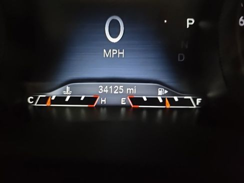 Used 2019 Jeep Cherokee Limited image 22