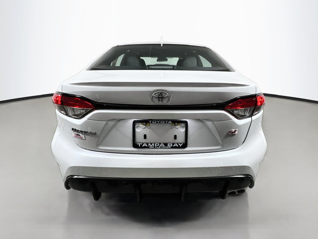Used 2026 Toyota Corolla SE w/ SE Package FWD image 4