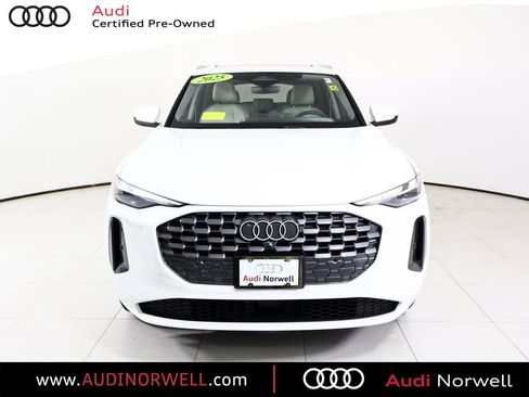 Certified 2025 Audi Q5 Premium w/ Convenience Package AWD/4WD image 11