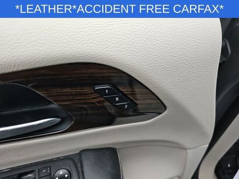 Used 2022 Chrysler Pacifica Limited image 32