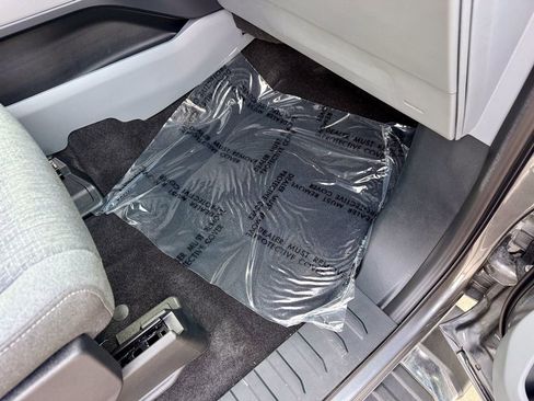 Used 2024 Ford F150 XLT w/ Mobile Office Package image 20