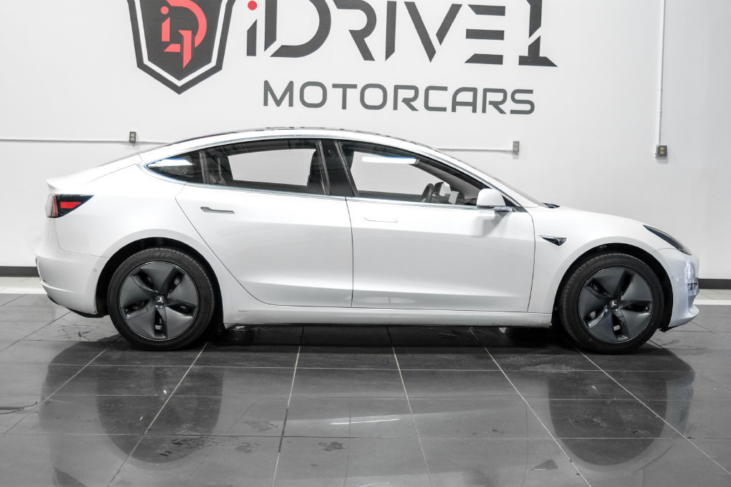 Used 2019 Tesla Model 3 Long Range RWD image 8