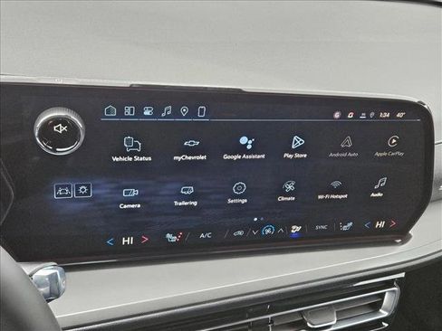 New 2026 Chevrolet Traverse LT w/ Sun and Wheel Package image 12