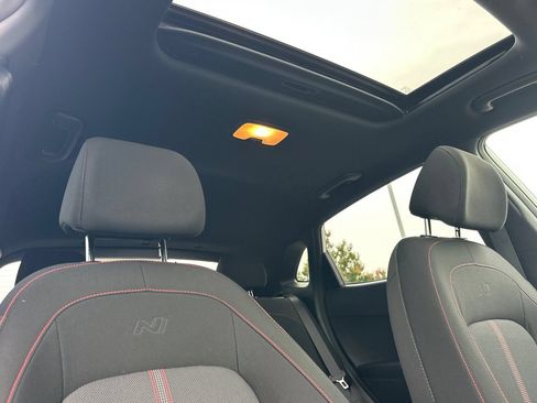 Used 2022 Hyundai Kona N Line w/ Tech Package AWD/4WD image 16