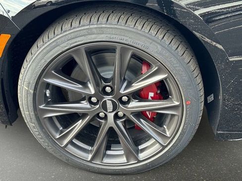 New 2026 Cadillac CT5 V image 9