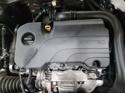 Used 2023 Chevrolet Malibu LT image 30