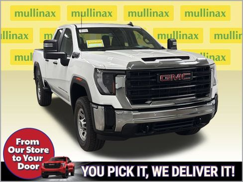 New 2026 GMC Sierra 2500 Pro w/ 1SA Pro Safety Plus Package AWD/4WD image 2