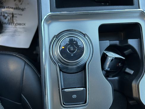 Used 2022 Ford Edge SEL image 29