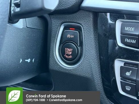 Used 2018 BMW 330i xDrive Sedan w/ Convenience Package AWD/4WD image 31