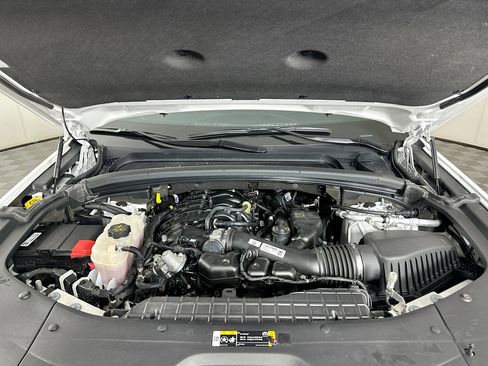 Used 2023 Jeep Grand Cherokee Limited image 34