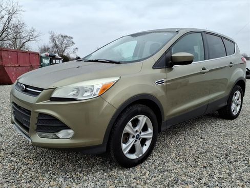 Used 2013 Ford Escape SE image 4