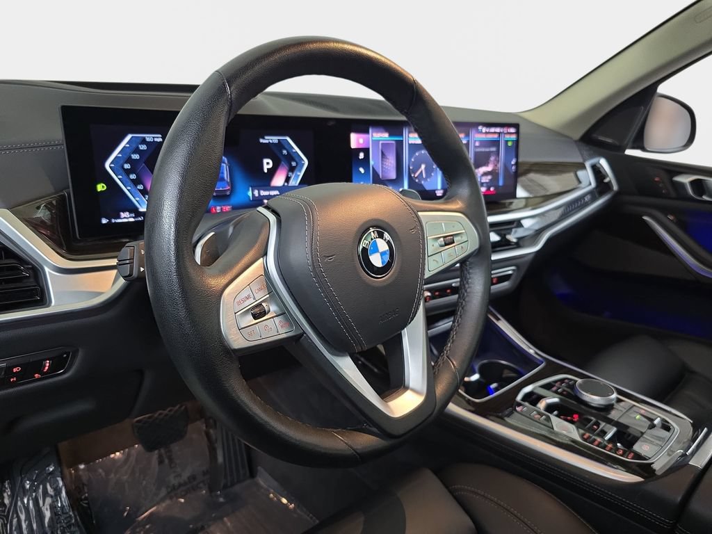 Used 2023 BMW X7 xDrive40i AWD/4WD image 19