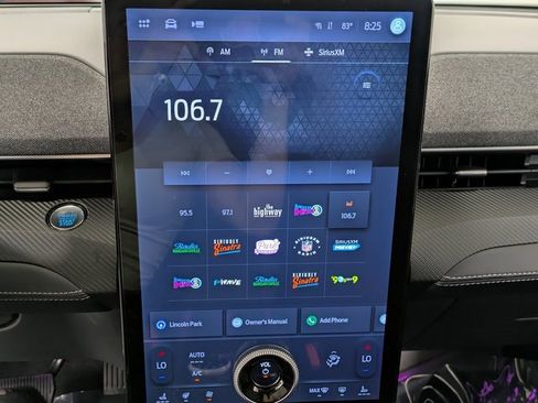 Used 2024 Ford Mustang Mach-E Premium image 12