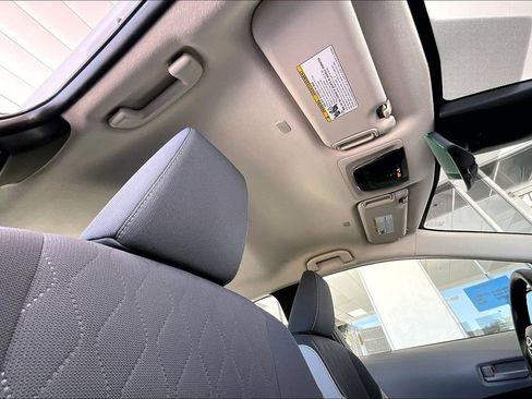 Certified 2023 Toyota Corolla LE image 27