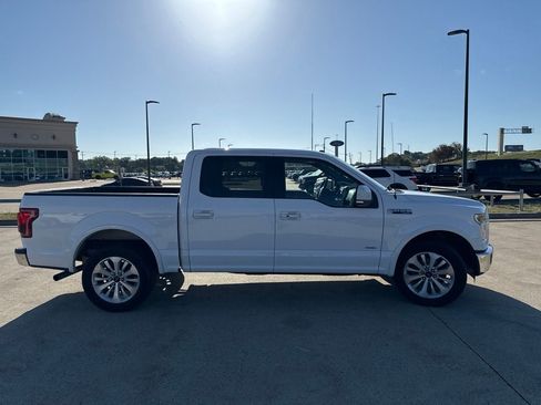 Used 2016 Ford F150 Lariat w/ Equipment Group 501A Mid RWD image 17