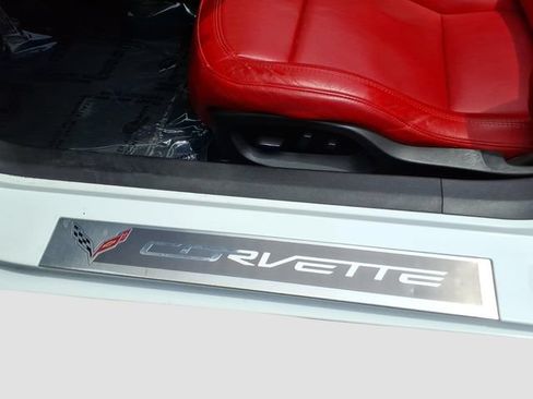 Certified 2014 Chevrolet Corvette Stingray Convertible w/ 3LT Preferred Equipment Group RWD image 19